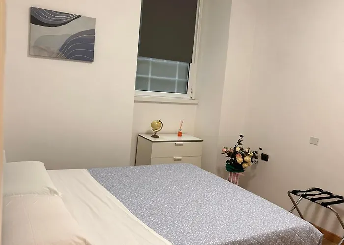 Step By Apartment *